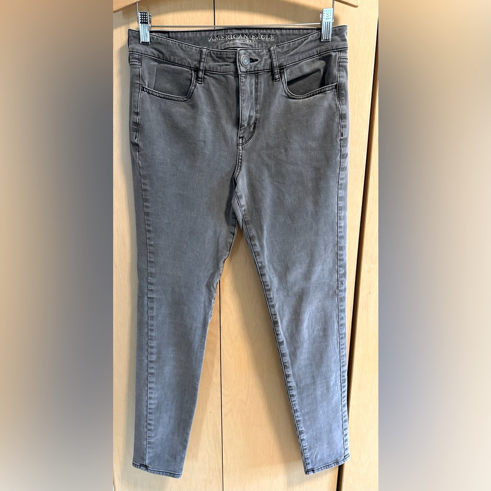 American Eagle Hi-Rise Super Stretch X4 Jeggings